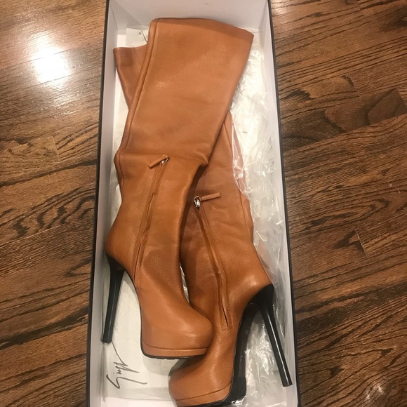 Giuseppe Zanotti Shoes - NWT Giuseppe Zanotti Over The Knee Boots Camel